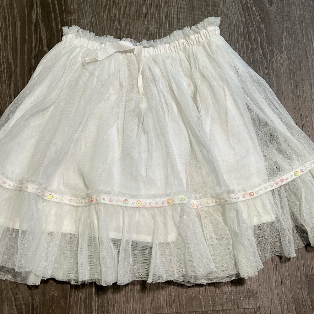 Girl’s Tulle Layered Beautiful Skirt**Size 4 $68 - Picture 2 of 6